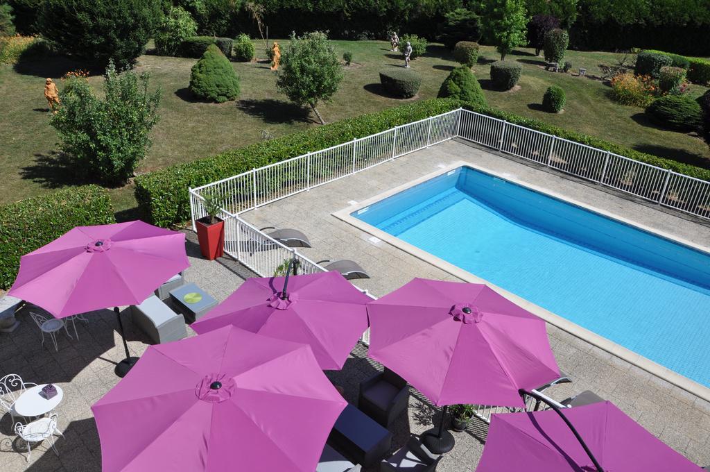 Отель Ibis Styles Жьен Экстерьер фото