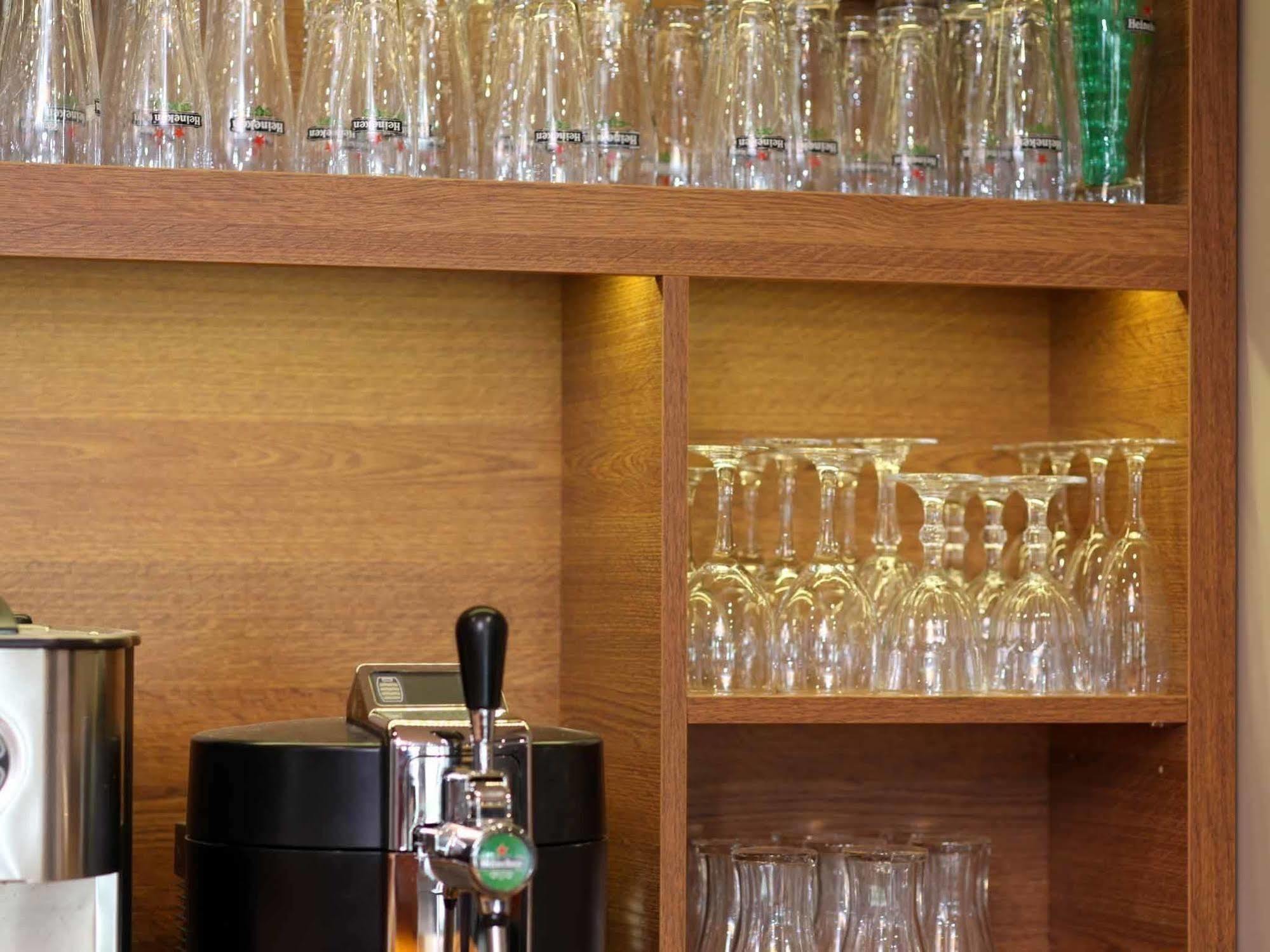 Отель Ibis Styles Жьен Экстерьер фото